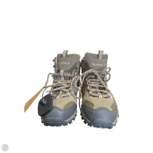 Shoes Hiking By Bearpaw In Green, Size: 7