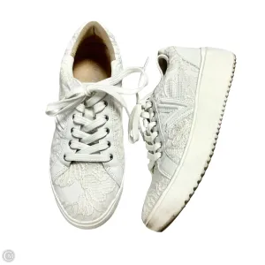 Shoes Sneakers By Vionic In White, Size: 7.5