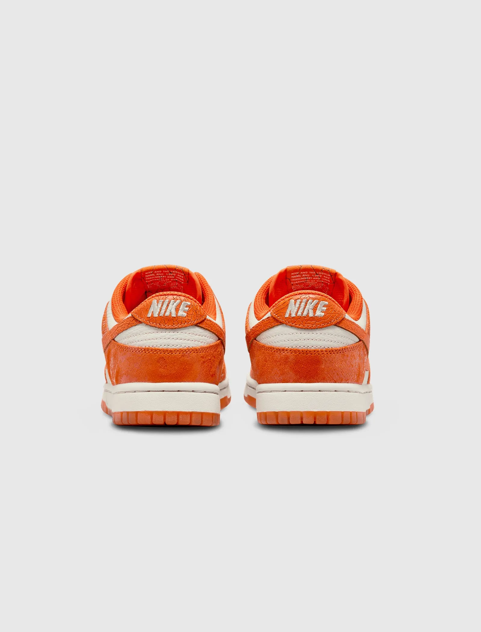 WOMEN'S DUNK LOW CRACKED ORANGE